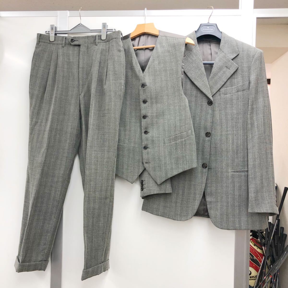 Fendi メンズ セットアップスーツ 3点セット ジャケット ベスト パンツ シングルスーツ 秋冬 グレー フェンディ の落札情報詳細 ヤフオク落札価格情報 オークフリー スマートフォン版