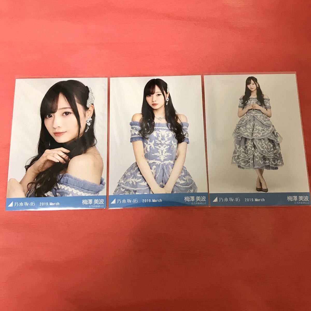 【サイン入り】齋藤飛鳥 2019 July 衣装 生写真 3種コンプ サイン入り】齋藤飛鳥 2019 July 衣装 生写真 3種コンプ サイン