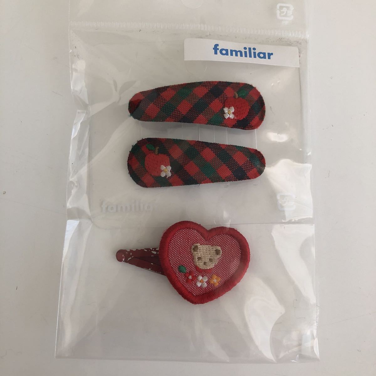 ファミリア ベビー用ヘアピンセット 髪飾りfamiliar 女の子用ピン留め ファミちゃん の落札情報詳細 ヤフオク落札価格情報 オークフリー スマートフォン版