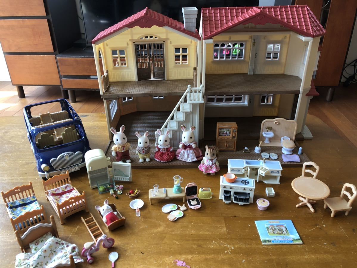 シルバニアファミリー 赤い屋根の大きなお家 色々セット の落札情報詳細 ヤフオク落札価格情報 オークフリー スマートフォン版