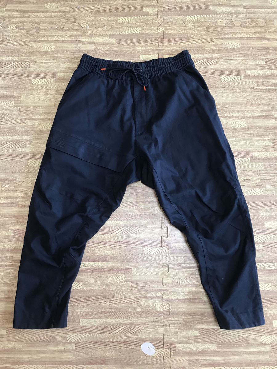 NIKE LAB ACG サルエルパンツ 黒　Lサイズ NIKE LAB ACG サルエルパンツ 黒 Lサイズ