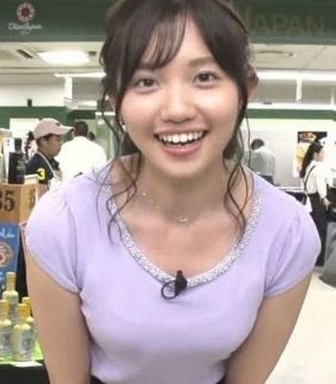 アナウンサー　巨乳 