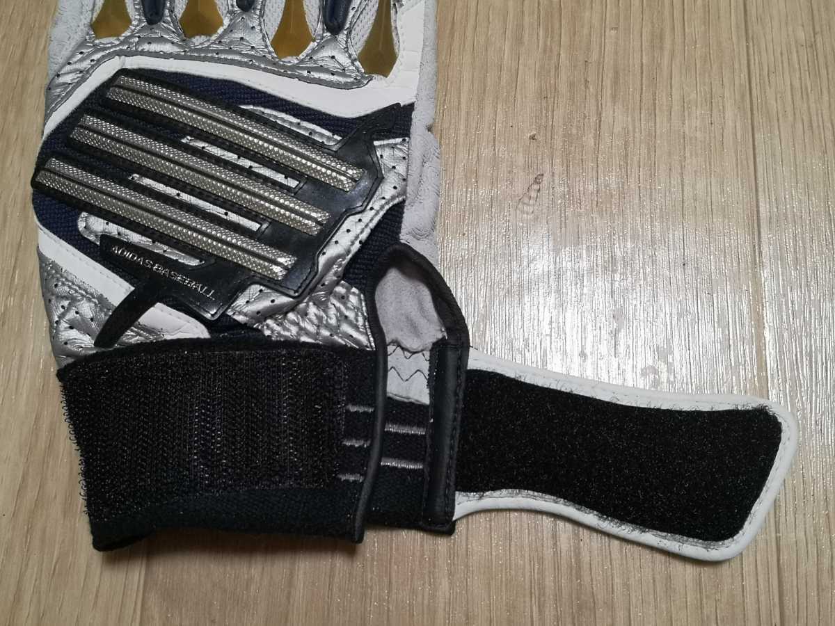 新品】埼玉西武ライオンズ 片岡治大 実使用バッティンググローブ