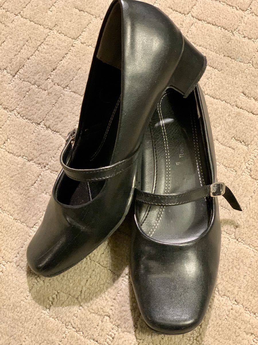 就活やお仕事で使用(^^)Valentino 黒本革パンプス ヒール ☆中古 USED 