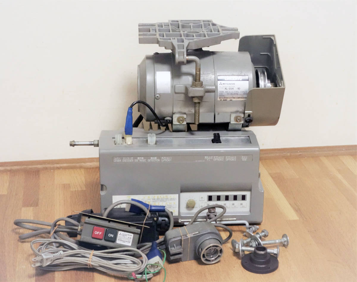 11B33 MITSUBISHI 三菱 LIMISERVO AC サーボモーター XL-554-20 