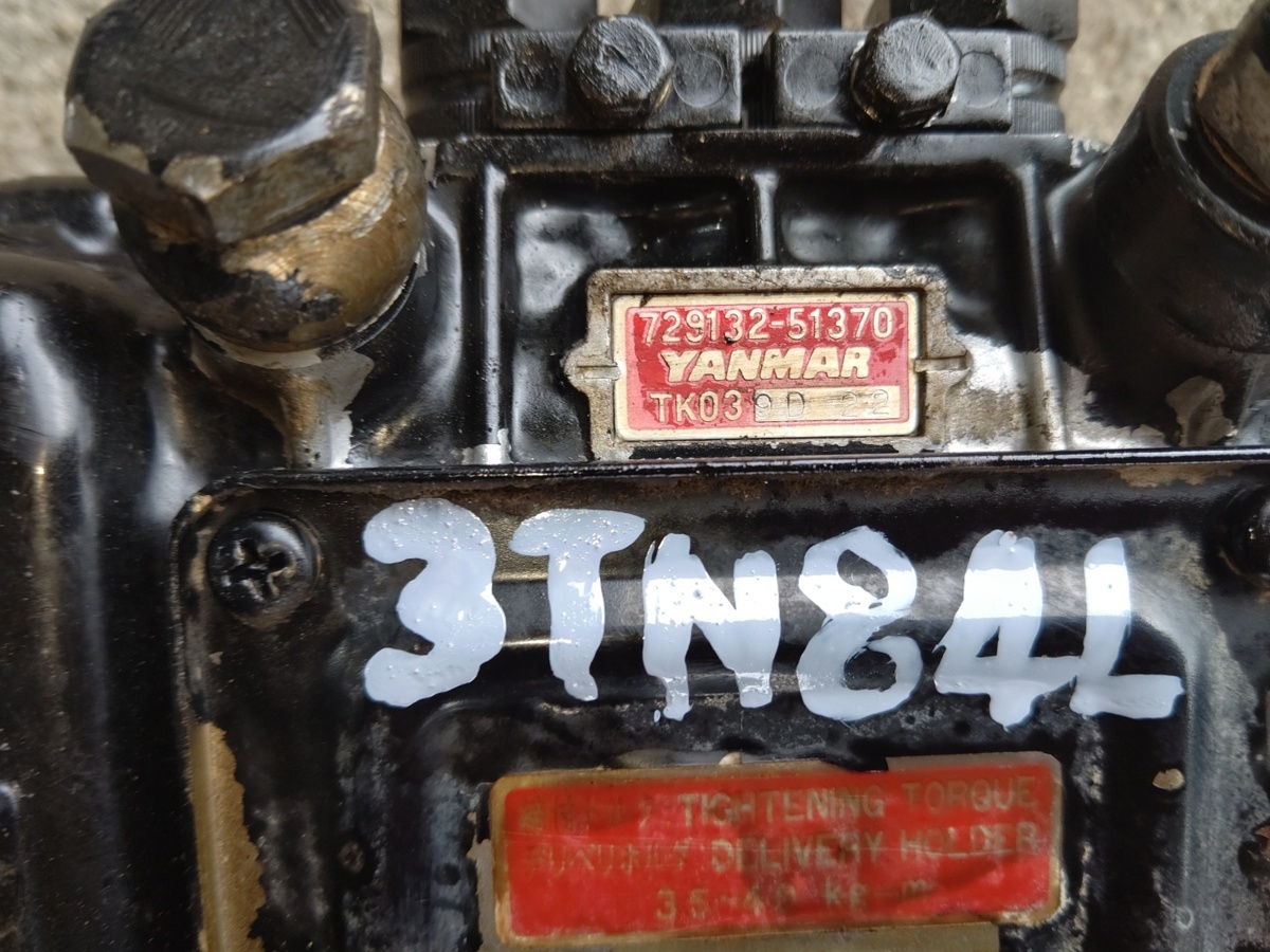 ヤンマーディーゼルエンジン 噴射ノズル 3TN75L-RGH