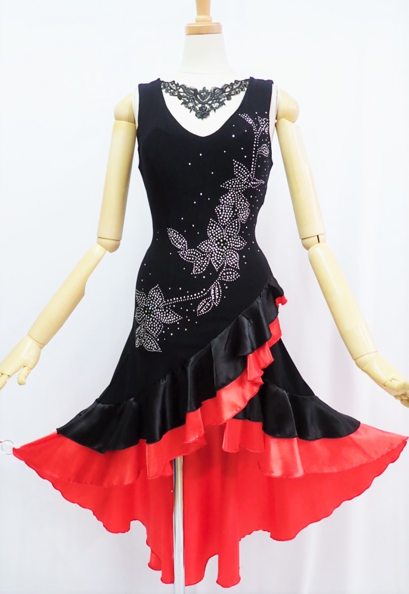 赤いパソドブレドレス 片肩ストラップ ビーズ装飾 赤いパソドブレ