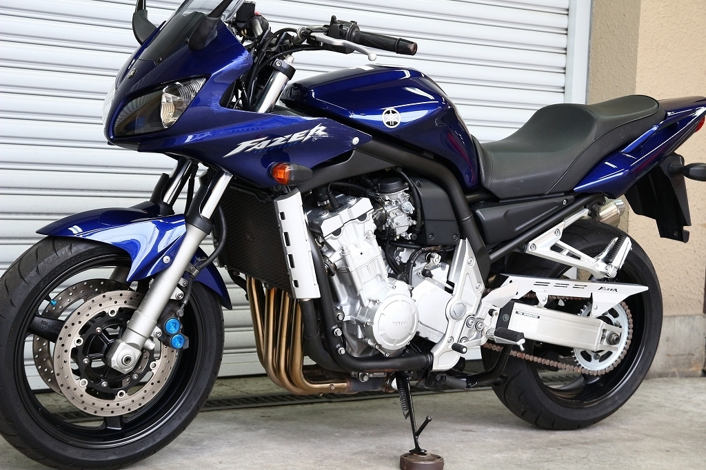 YAMAHA FZS1000 フェザー 2003年車 （Bの01さんの愛車YAMAHA