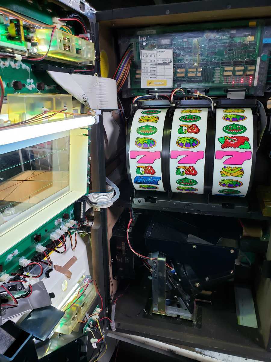 パチスロ スロット実機 シオラー30 裏基盤美品 スロット 実機 シオラー 30 シオラー30』 スロット実機部品 32GVer