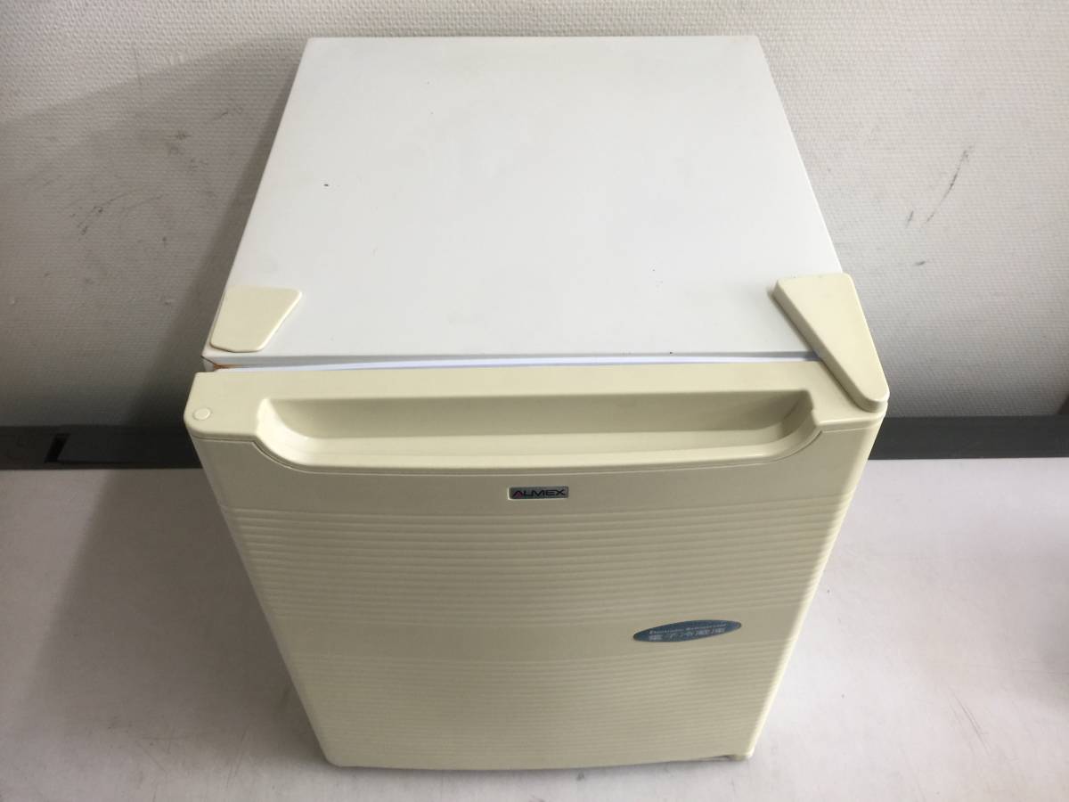①新品未使用品 小型冷蔵庫 アルメックス ALMEX 冷蔵庫 ADC-253N(C) 22L