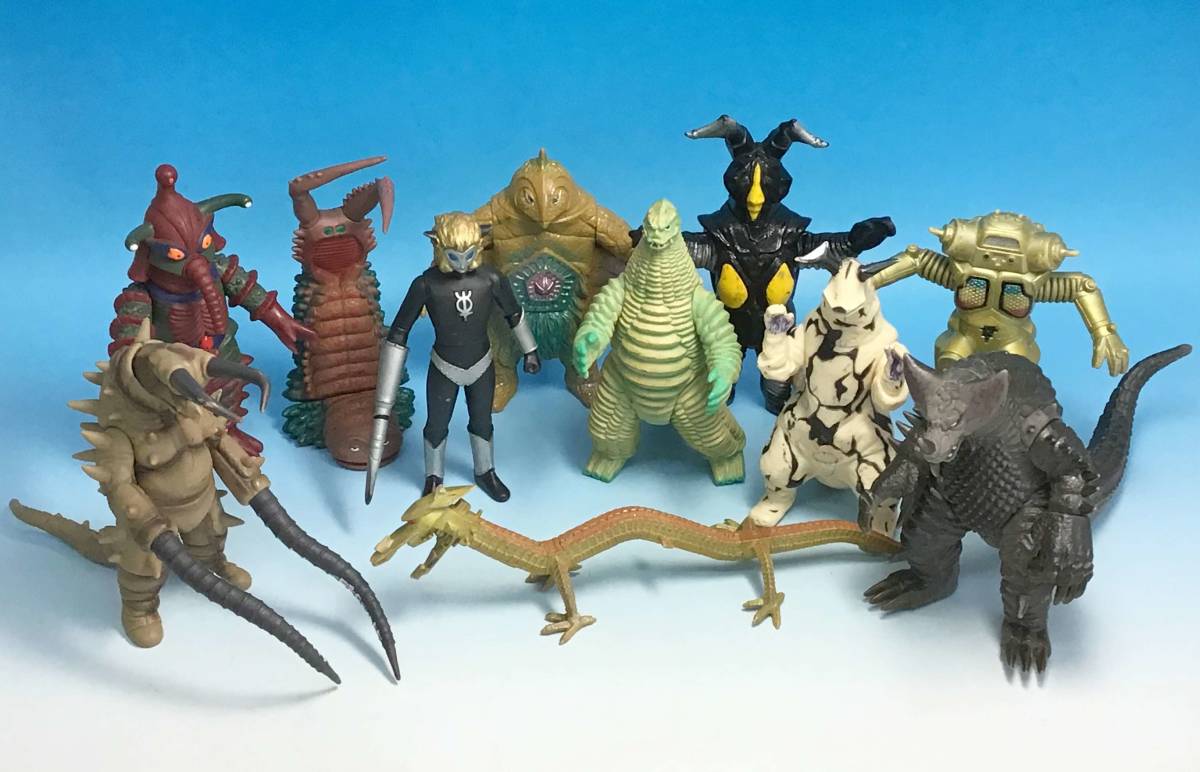 ウルトラマン&怪獣ソフビフィギュア 11体セット 【公式通販】