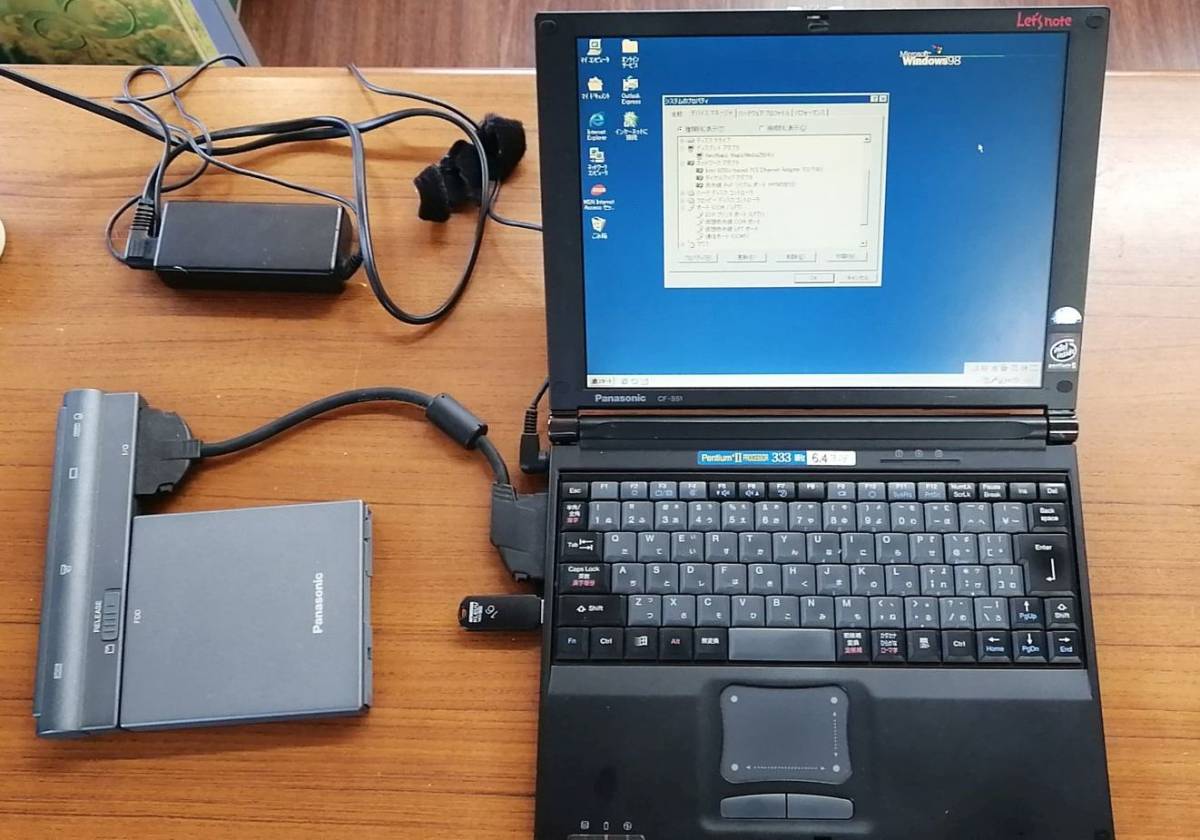 Panasonic CF-S9JYEBDR i5/メモリ4GB/HDD1TB