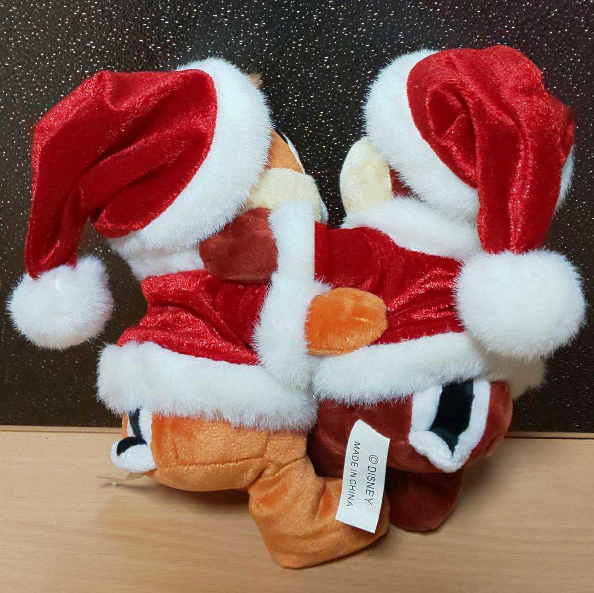 ★2004年★ クリスマスディズニー　ストア　大きなぬいぐるみ　チップ＆デール ☆2004年 クリスマスディズニー ストア 大きなぬいぐるみ チップ