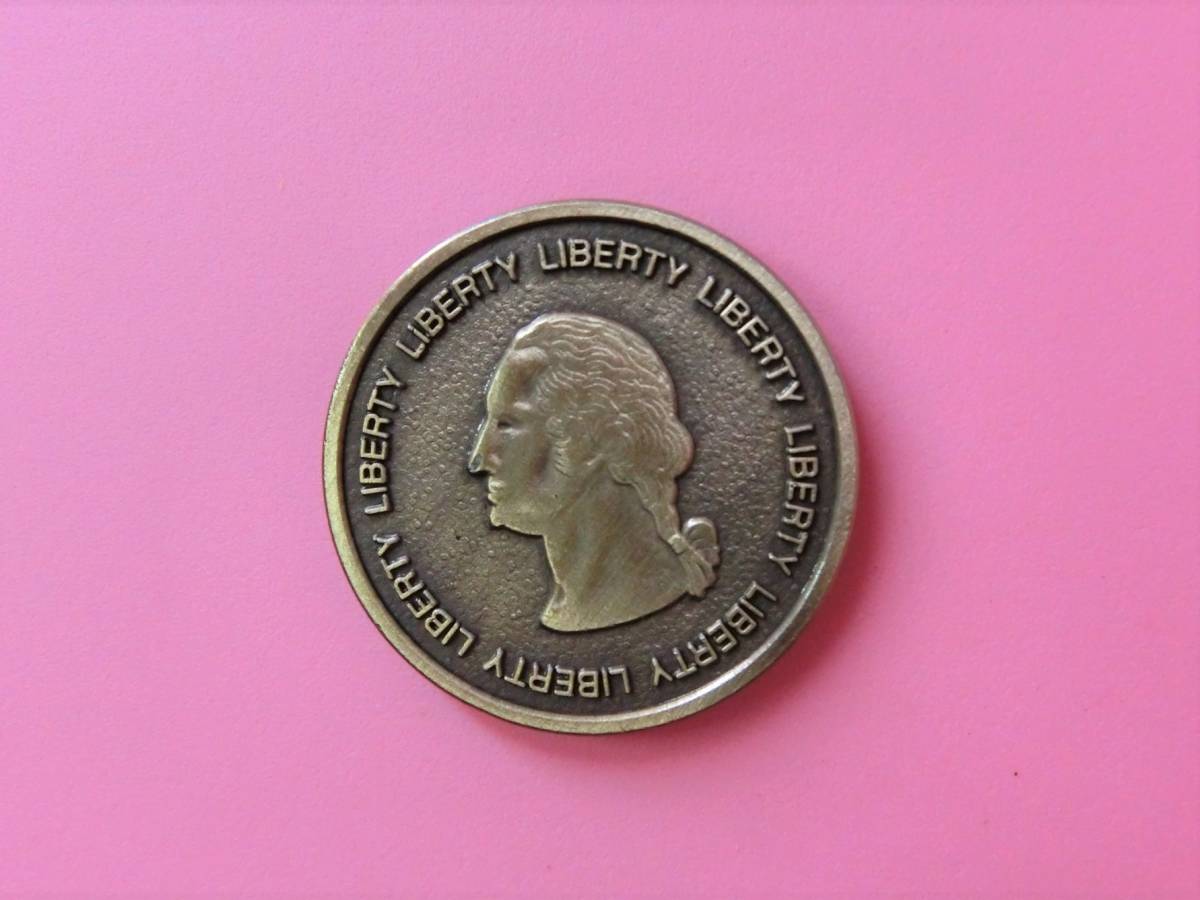 新品】レディ・プレイヤー1 EXTRA LIFE 25セント コイン ライフ おまけ ready player one プロップ 小道具 映画 レトロ  ゲーム スピルバーグ監督の落札情報詳細 - Yahoo!オークション落札価格検索 オークフリー