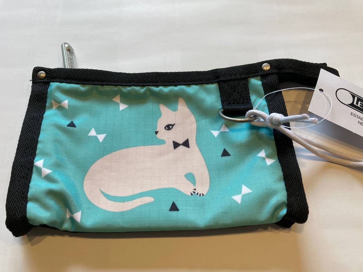 新品 未使用 Lesportsac レスポートサック 化粧ポーチ 猫 Cat Artist In Residence Audrey Jeanne オードリージーン の落札情報詳細 ヤフオク落札価格情報 オークフリー スマートフォン版