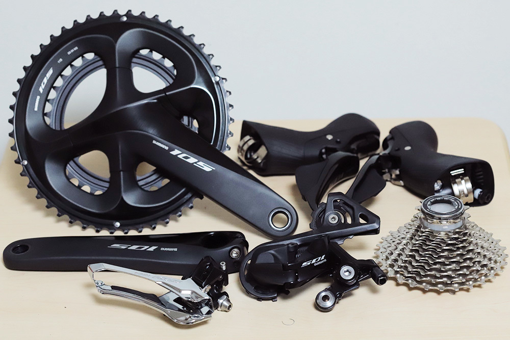 美品　Shimano 105 ST-R7025 STIシフター　2×11s SHIMANO（シマノ）ST-R7025 STIレバー デュアルコントロール