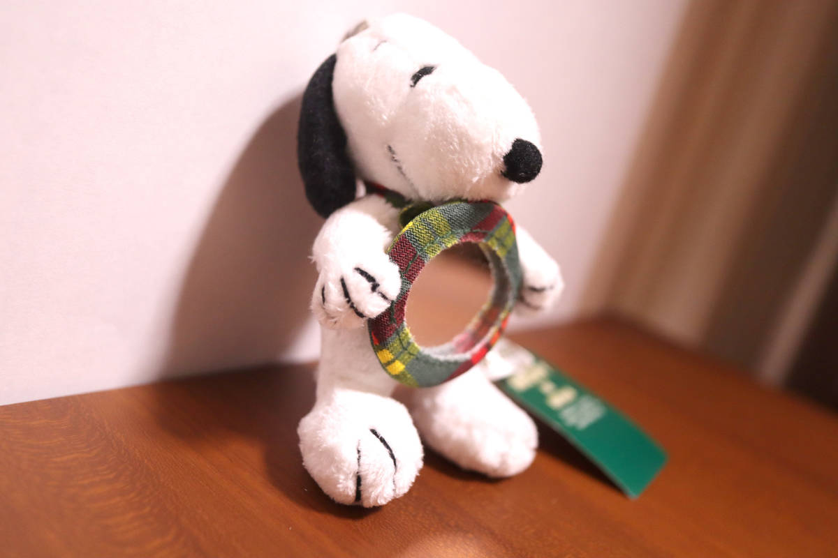 新品 新品タグ付 送料無料 定価0円 Snoopy スヌーピー マスコットミラー付きストラップ ぬいぐるみ Isetan の落札情報詳細 ヤフオク落札価格情報 オークフリー スマートフォン版