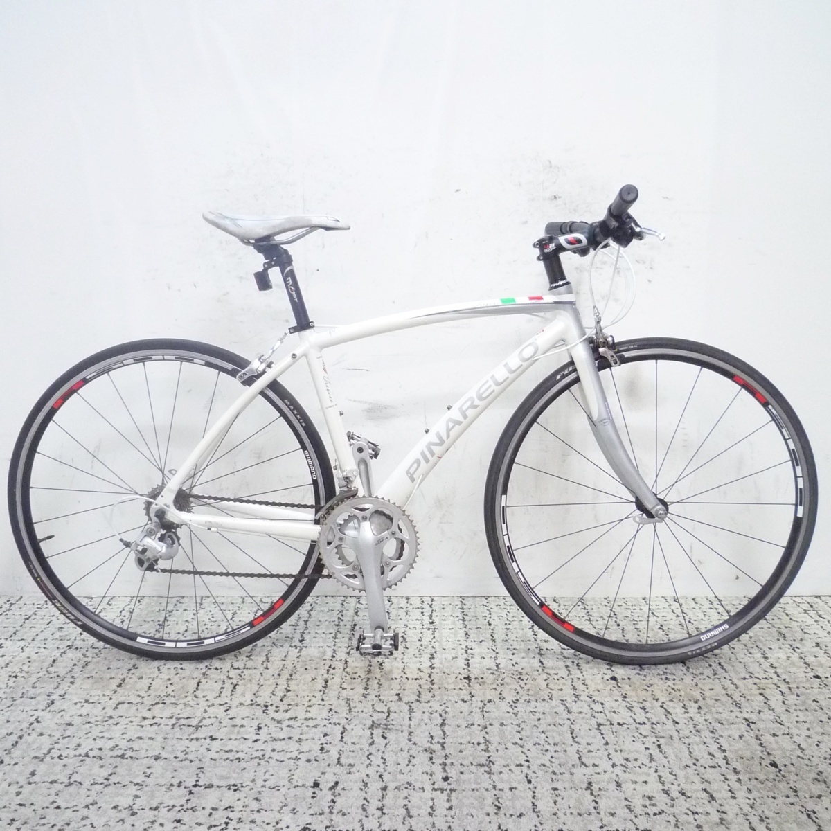 PINARELLO ピナレロ トレビソ 　2012 2012 Pinarello Treviso - Specs, Reviews, Images - Road Bike Database