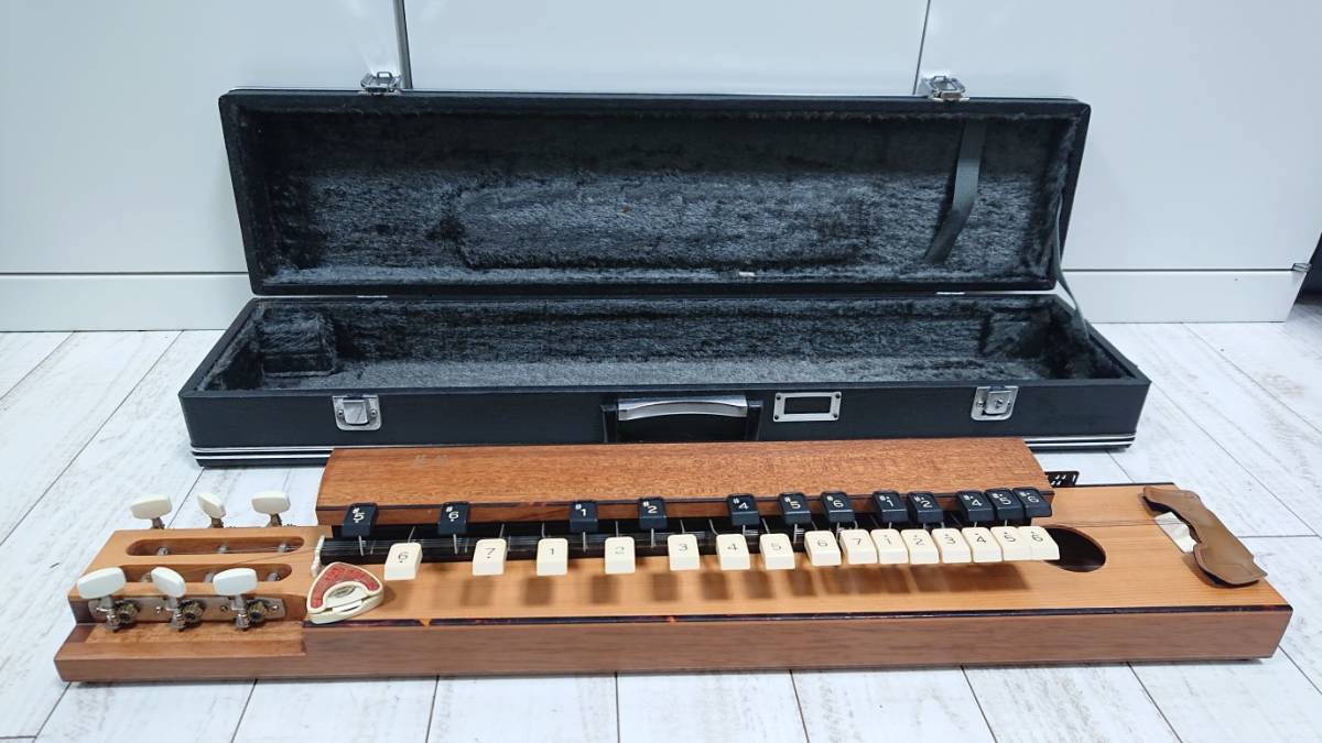 木村流大正琴 Kimura 黄菅 ケース付 4 の落札情報詳細 ヤフオク落札価格情報 オークフリー スマートフォン版