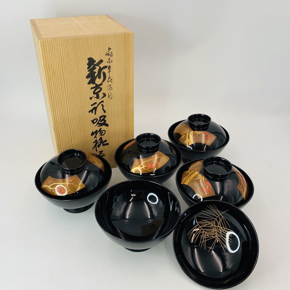 輪島塗　蒔絵付　吸物椀　5個セット　未使用保管品　木箱　説明書付き 輪島塗 熨斗蒔絵 吸物椀 5客 未使用 | 古美術ささき