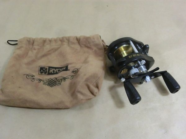 リョービキャスプロ4000V-MAG！最高級ベイトリール ビンテージ