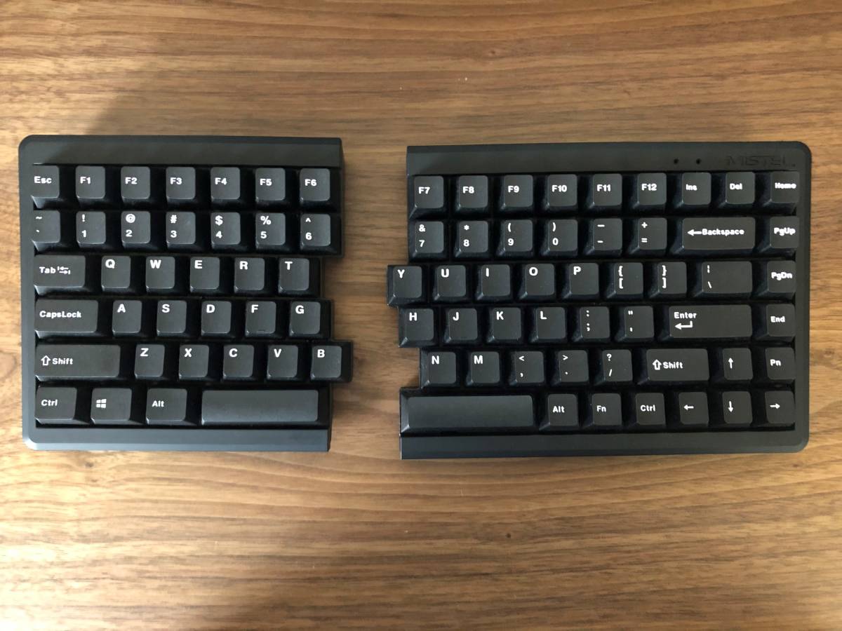 分離キーボードMistel Barocco US配列 Cherry MX 赤軸 分離型