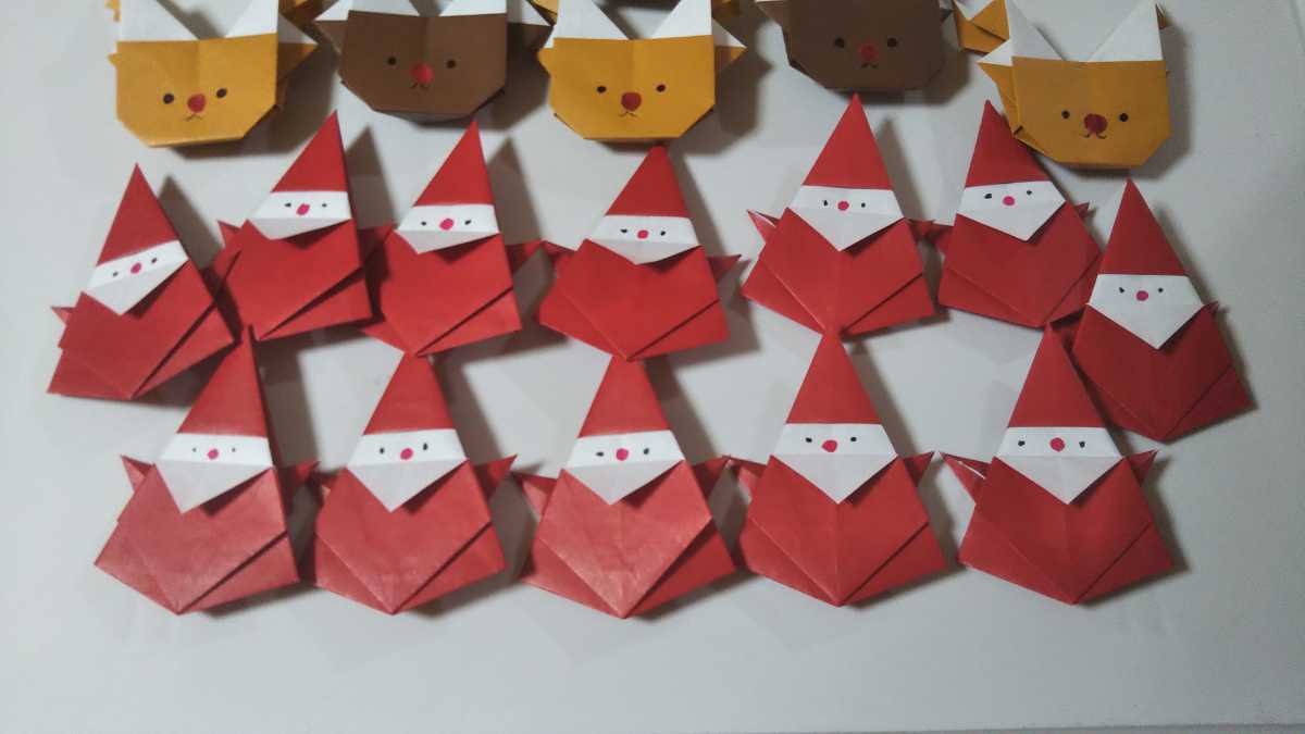 新品 一つ一つ違った顔の手作りハンドメイド折り紙 クリスマスツリーのオーナメント壁面飾りサンタクロース トナカイ 幼稚園保育園 子供会学校 の落札情報詳細 ヤフオク落札価格情報 オークフリー スマートフォン版
