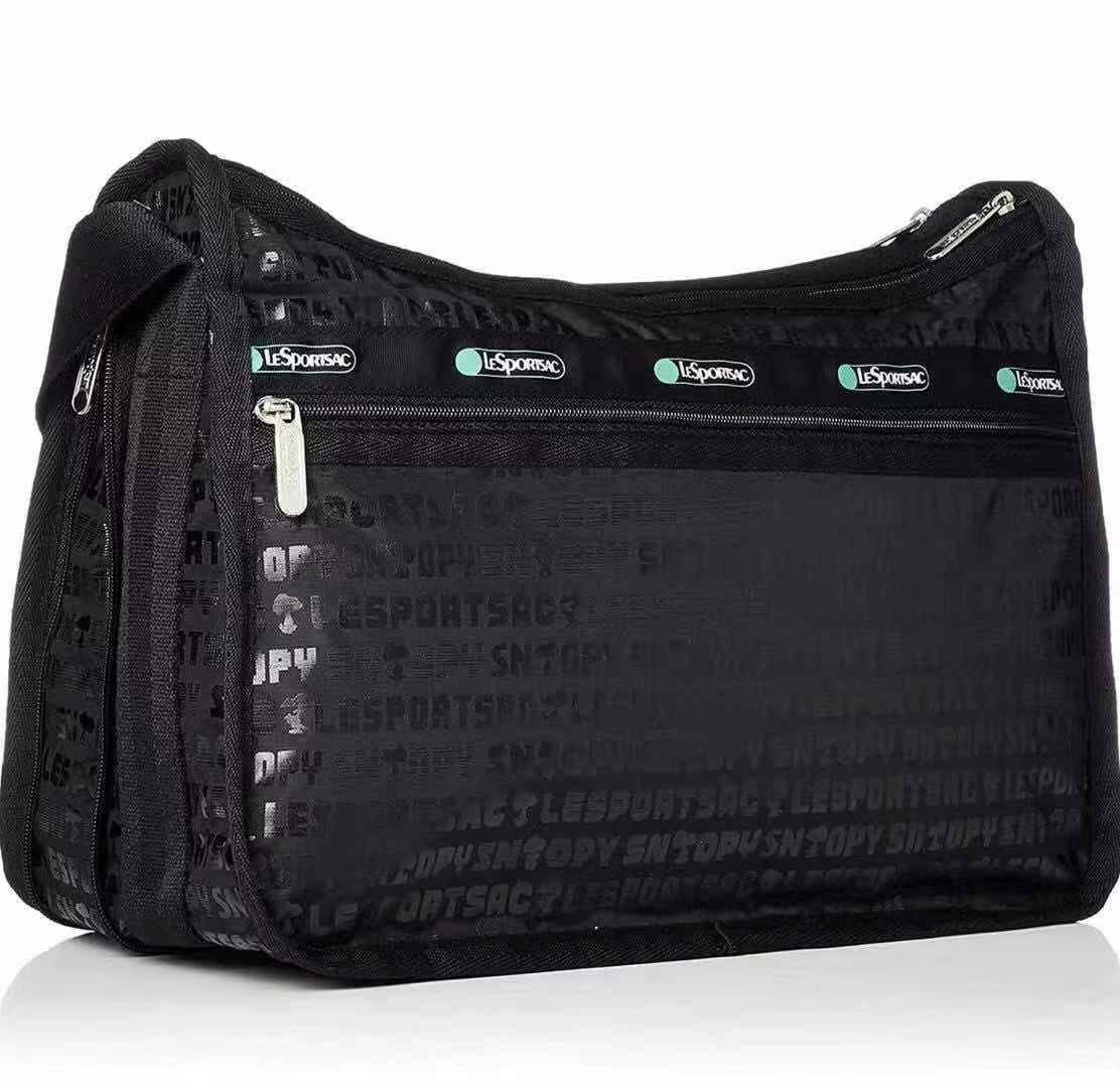 新品 Lesportsac レスポートサック ピーナッツコラボ ショルダーバッグ デラックスエブリデイバッグ 7507 L011 スヌーピー タイポグラフィ の落札情報詳細 ヤフオク落札価格情報 オークフリー スマートフォン版