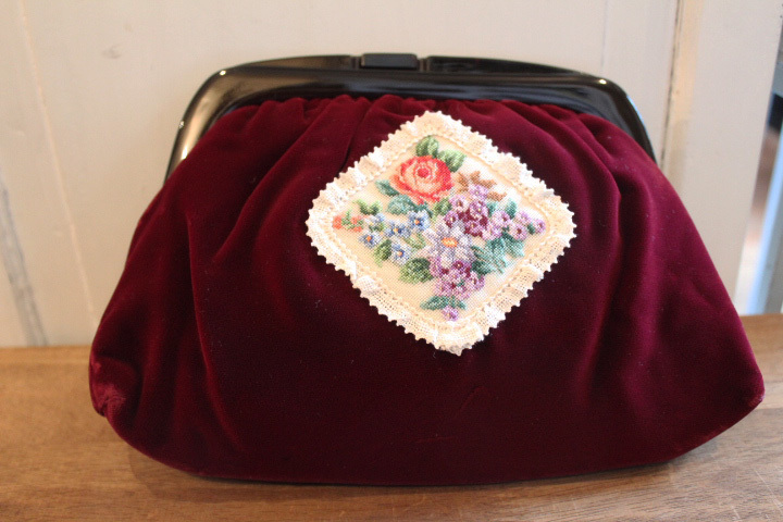 久家道子 プチポワン 刺繍】ポーチ 小銭入れ 2点 クラッチバッグ