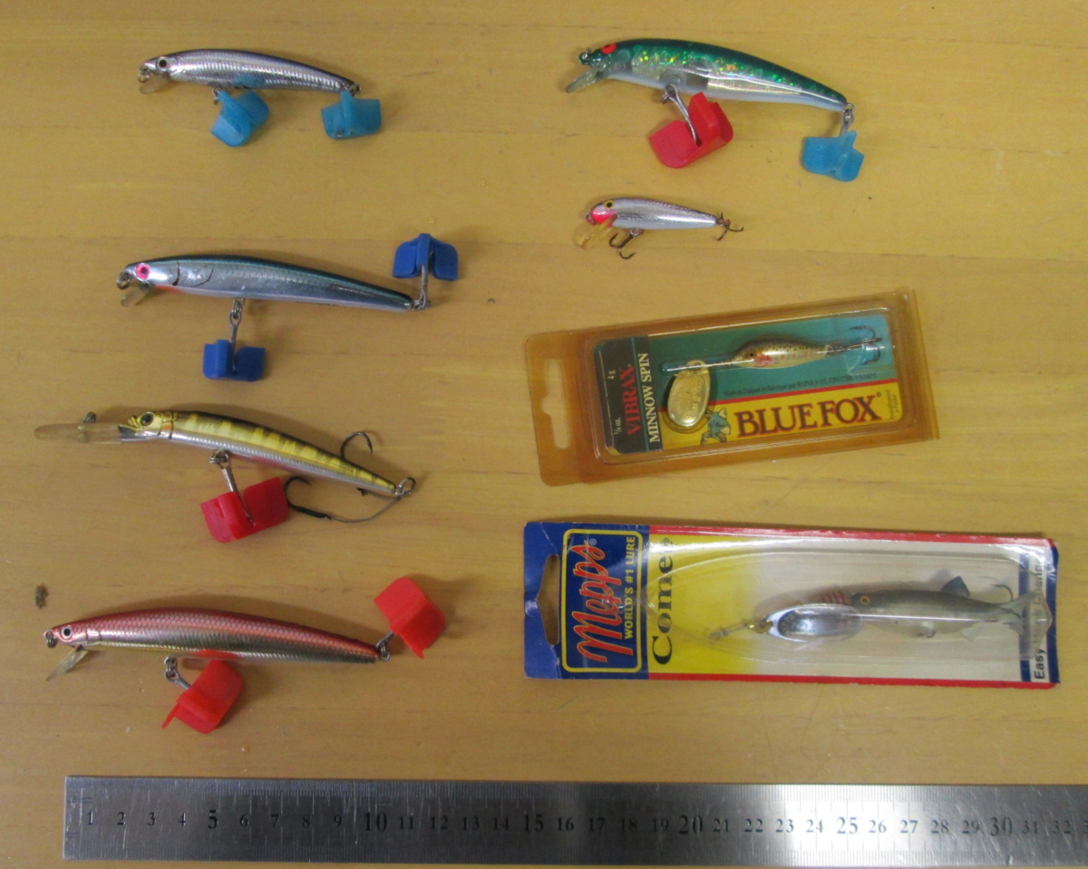 ルアー 8点 釣り糸 ガン玉 ジェット天秤 等まとめて18種類のセット 中古 現状品 保管汚れ劣化有り 釣り フィッシング シーバス B の落札情報詳細 ヤフオク落札価格情報 オークフリー スマートフォン版