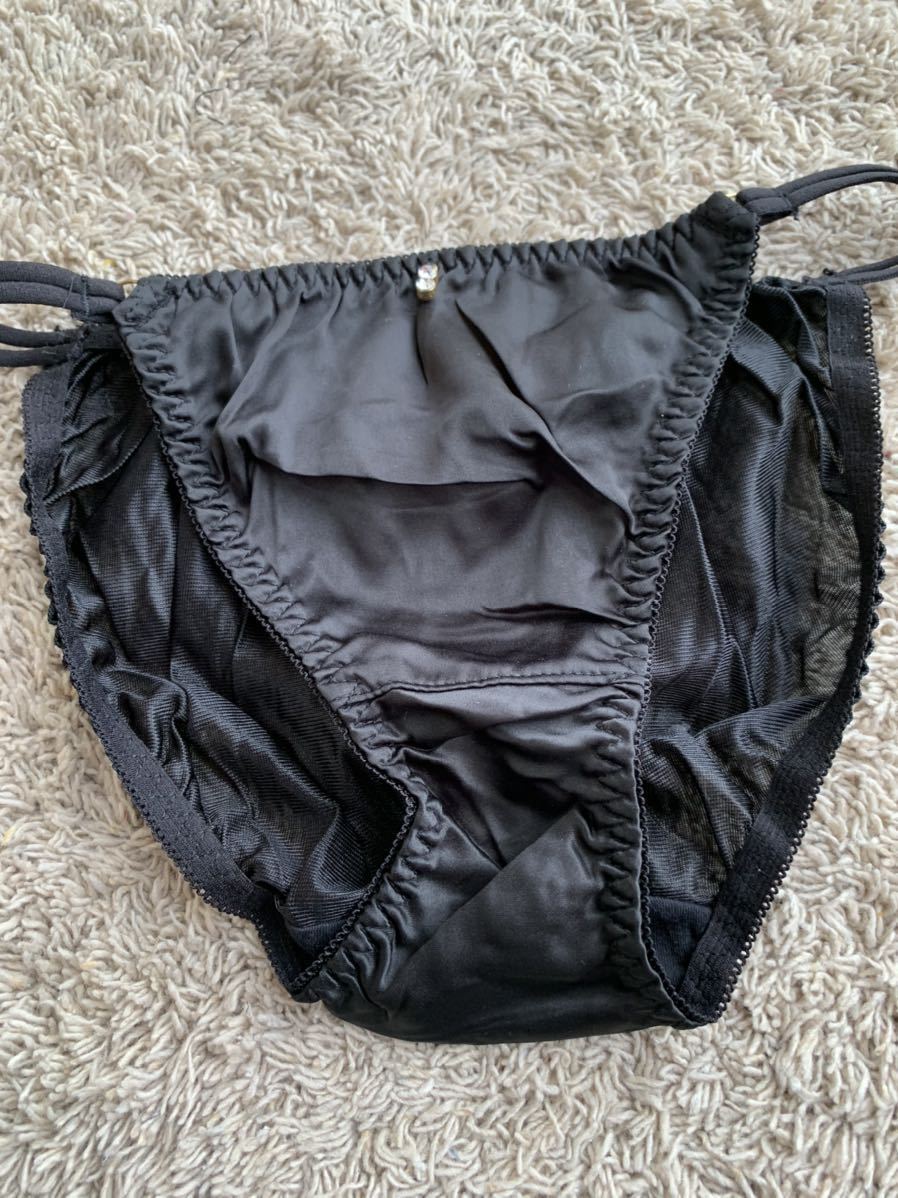 新品 エスポール 真っ黒のツルツルショーツ ジュエリー付き綺麗系女子高生 整理品eco の落札情報詳細 ヤフオク落札価格情報 オークフリー スマートフォン版