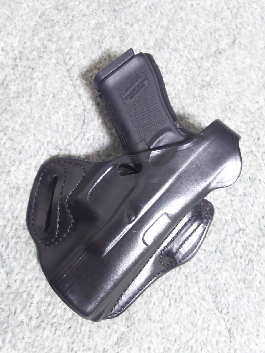 DeSantis F.A.M.S. W / LOCK HOLE Holster GLOCK19 GLOCK 19 デサンティス ホルスター