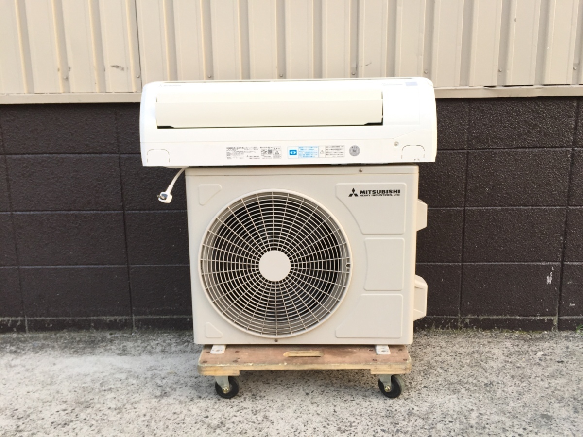 定番の中古商品 中古 ビーバーエアコン ファインスノー 2 2kw Srk22ts W その他 Cruisetheworld Vn