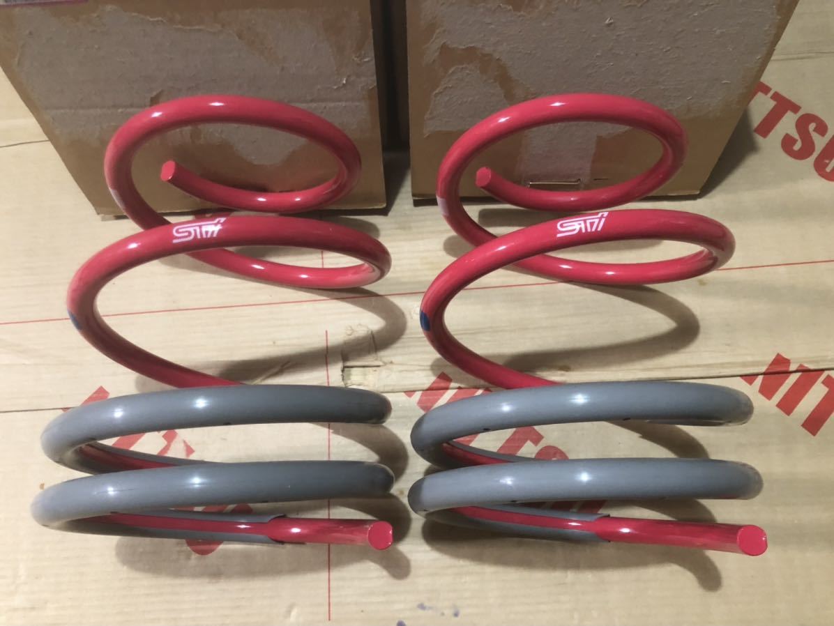 レヴォーグsti 純正コイルスプリング 【公式通販】