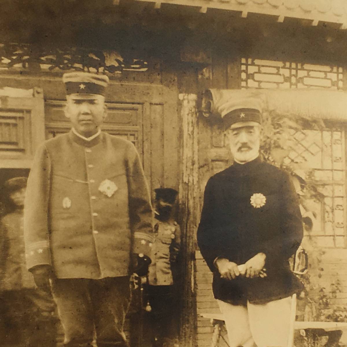 大山巌 乃木希典 写真 清國康平県法庫門 日露戦争 軍人 古写真 台紙付 希少 乃木希典 - Wikipedia