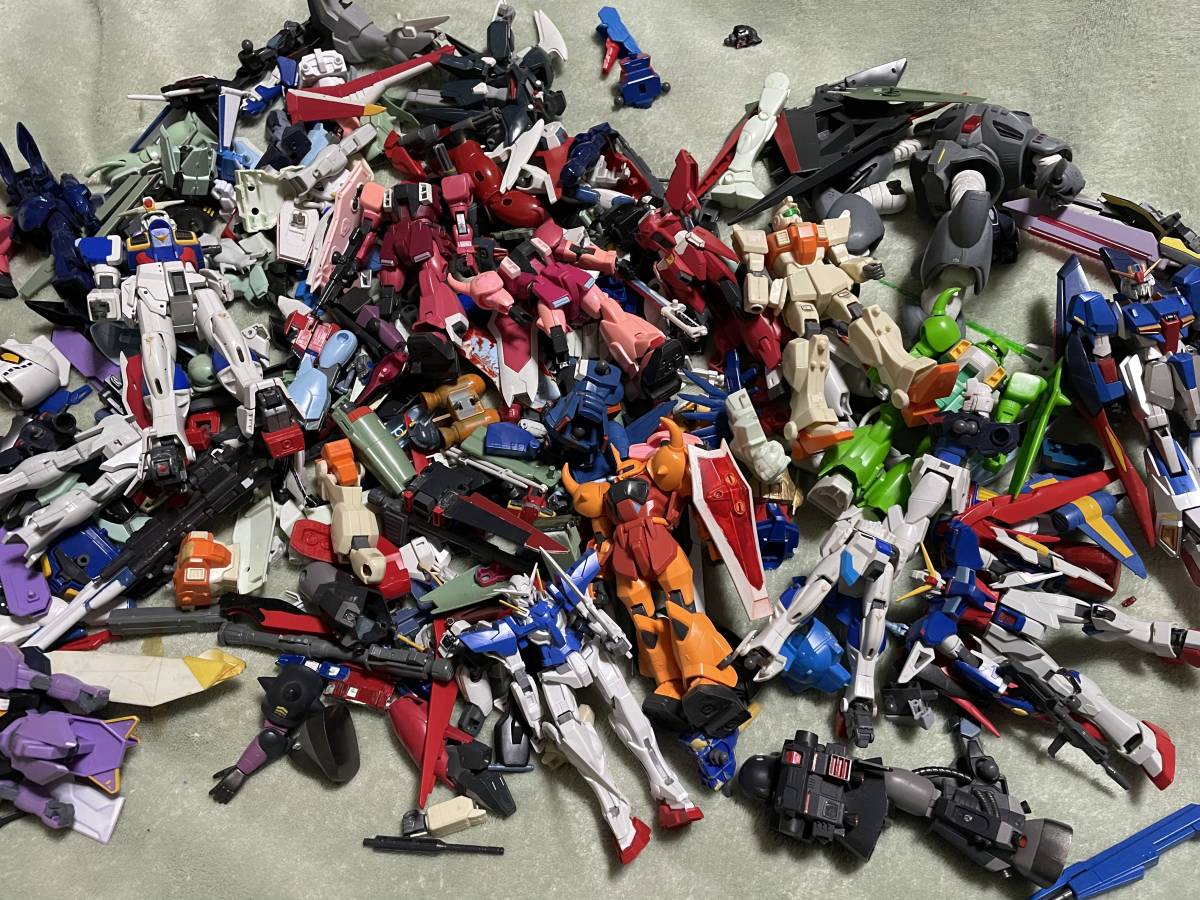 （ジャンク）組み立て済みガンプラガンダムSEED系色々 機動戦士ガンダムSEED系 旧1/100 4体セット ジャンク ガンプラ