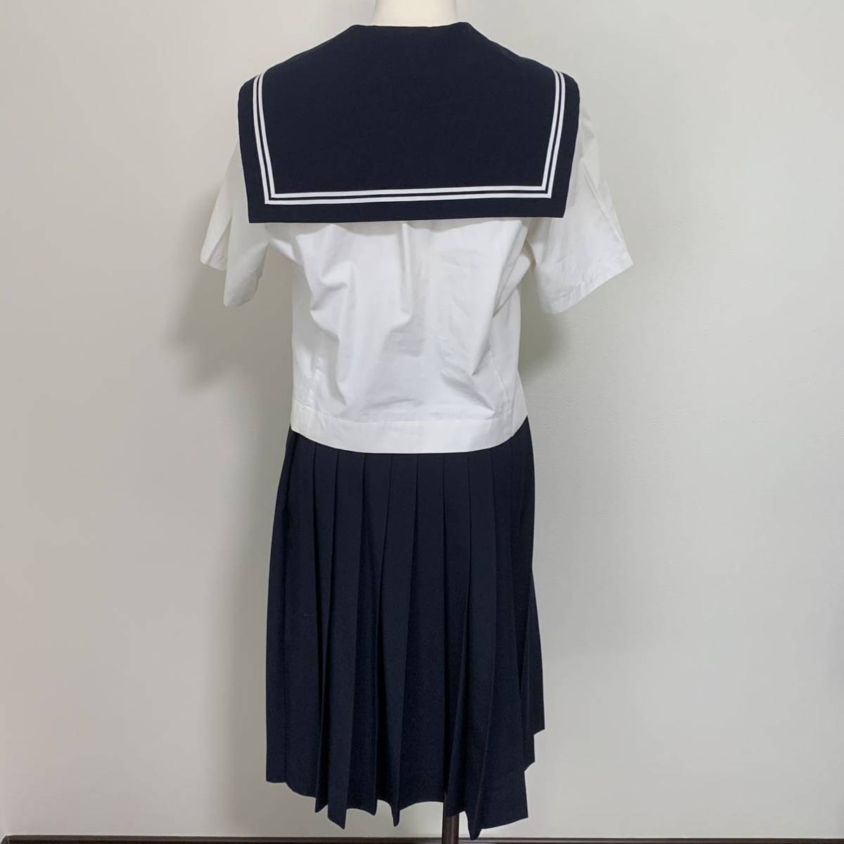 新品 コスプレ衣装 Elle 女子制服 学生服 170a 半袖 セーラー服 夏服 線2本 女子高生 女子中学生 Jk Jc 07 の落札情報詳細 ヤフオク落札価格情報 オークフリー スマートフォン版