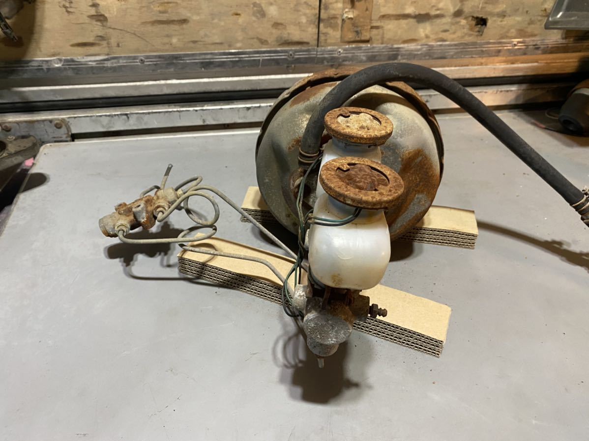 ケンメリ用ブレーキマスターバック新品3/4-GT用　日産純正品　ハコスカ流用にも　ブレーキブースター 新品！日産純正 ハコスカ ケンメリ ブレーキマスターバック GC10 GC110