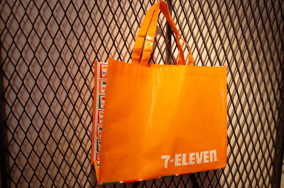 未使用 新品 Us限定 ７eleven セブンイレブン Vinyl トートバッグ Tote ショッピングバッグ アメリカ Hotrod Mooneyes 世田谷ベース Or の落札情報詳細 ヤフオク落札価格情報 オークフリー スマートフォン版