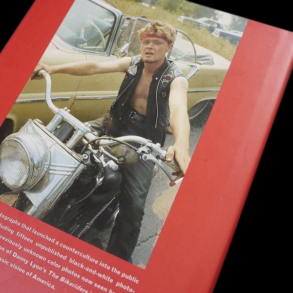 The Bikeriders by Danny Lyon 増え ダニー・ライアン 洋書
