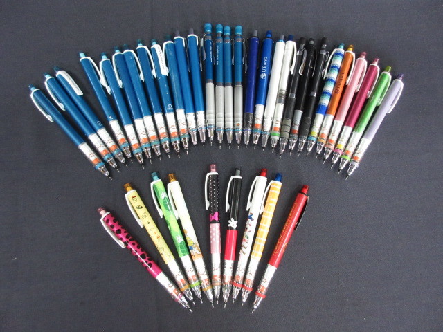 7j9ez 三菱鉛筆 Uni シャープペン クルトガ Kuru Toga キャラクター ディズニー 鬼滅の刃含む まとめて 35本以上 セット 中古品 の落札情報詳細 ヤフオク落札価格情報 オークフリー スマートフォン版