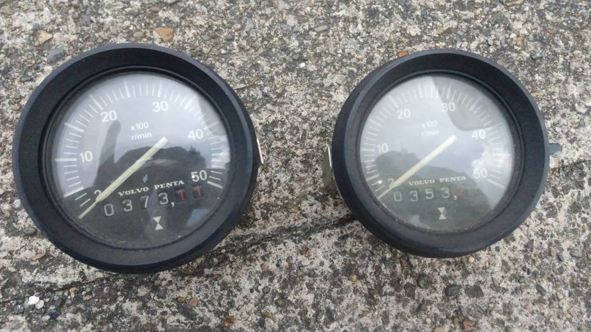 新品 チルトトリム リザーブタンク VOLVO PENTA ボルボペンタ AD31 AD41等 新品 チルトトリム リザーブタンク VOLVO PENTA ボルボペンタ