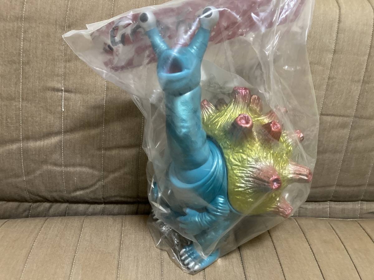 ブラドサカー星人(蓄光成形) 】ALIEN BLOODSUCKER UNKNOWN MAKER