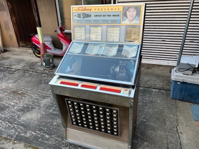 昭和41年式シーバーグ製 ジュークボックス アンティーク好きレトロ好き