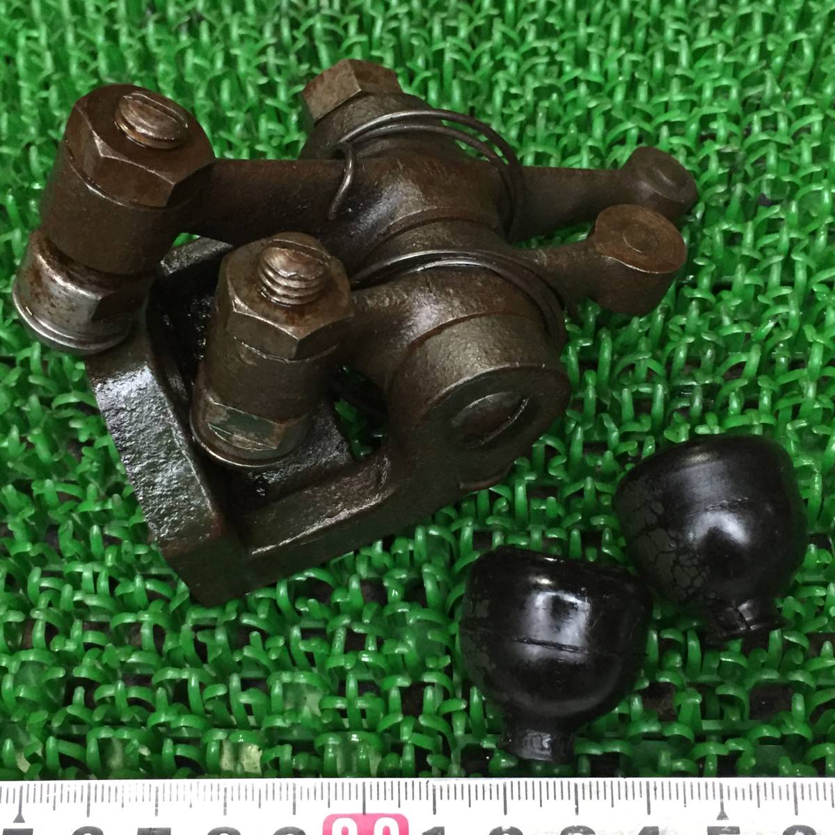 【傷や汚れあり】クボタ ロッカーアーム AHD 弁腕 カバー キャップ付き プッシュロッド 発動機 KUBOTAの落札情報詳細 ヤフオク