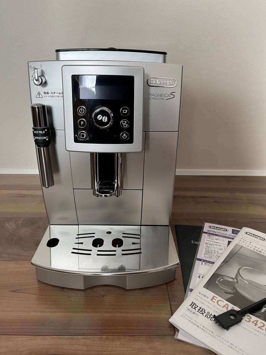 【目立った傷や汚れなし】デロンギ(DeLonghi)エスプレッソ・カプチーノメーカー ミルク泡立て自動 EC860M シルバー×ブラック 4