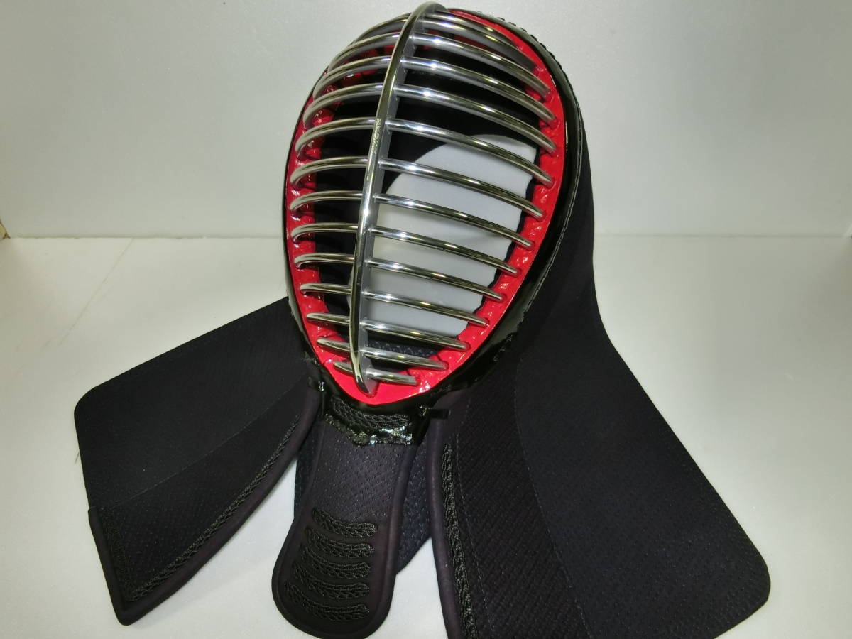 剣道面 日本武道具製作所 金 MUGEN