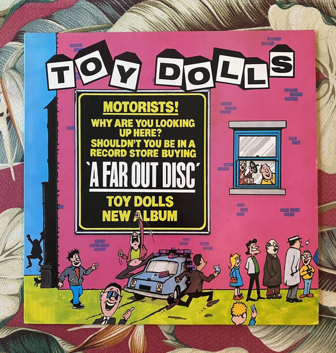 【目立った傷や汚れなし】Toy Dolls LP A Far Out Disc 1985 UK Original トイ・ドールズの落札情報詳細 ヤフオク落札価格検索 オークフリー
