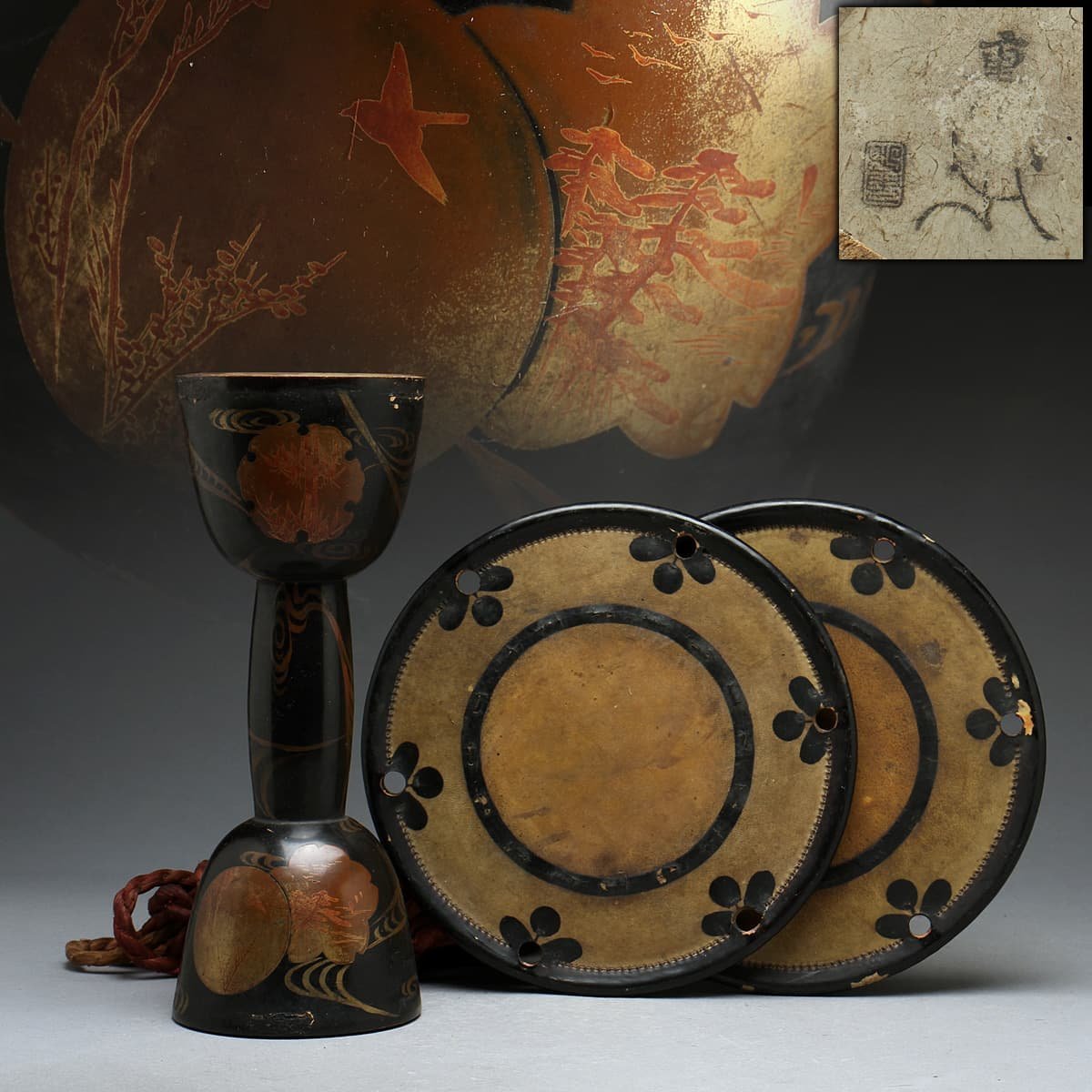 時代 小鼓 波千鳥蒔絵鼓胴 花形表裏鼓皮 調緒 仕服付 小鼓胴 和太鼓