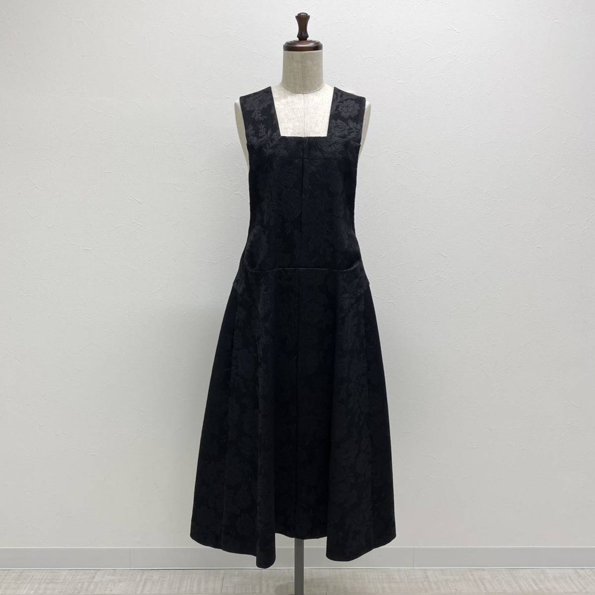 美品 tricot COMMEdesGARCONS エプロンワンピース ロング丈（未使用 